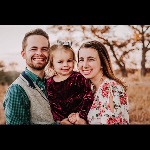 Meet your Posher, Farrah - Picture 1 of 1